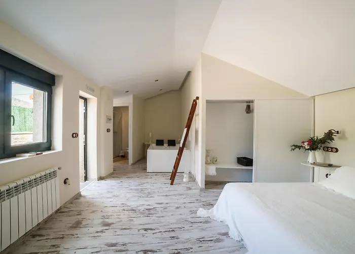 Casa De Lema Boutique *