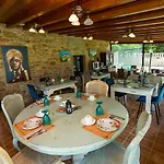 Casa De Lema Boutique Casa rural *