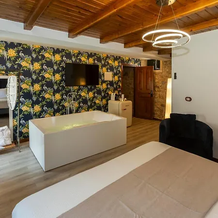 Casa De Lema Boutique