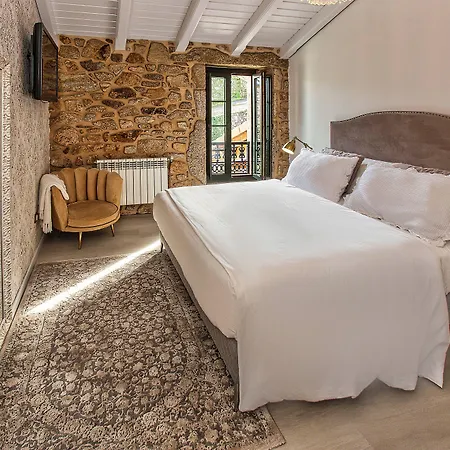Casa De Lema Boutique Casa rural *