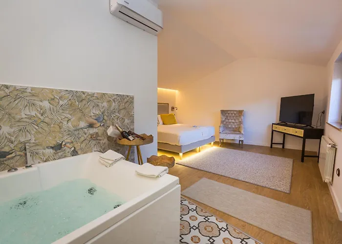 Casa De Lema Boutique